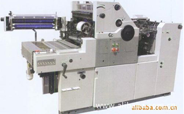 膠印機(jī)潤(rùn)版液操作不當(dāng)出現(xiàn)的常見(jiàn)問(wèn)題